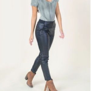 SMALL Black VEGAN LEATHER Skinny Pants    BP67